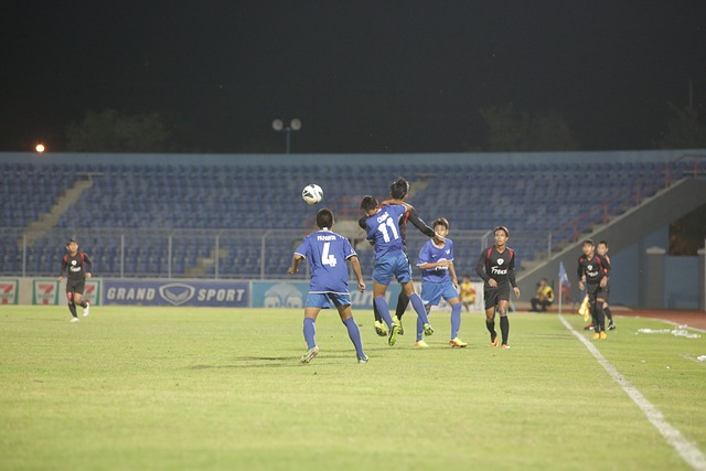 一个篮球比 一个篮球比